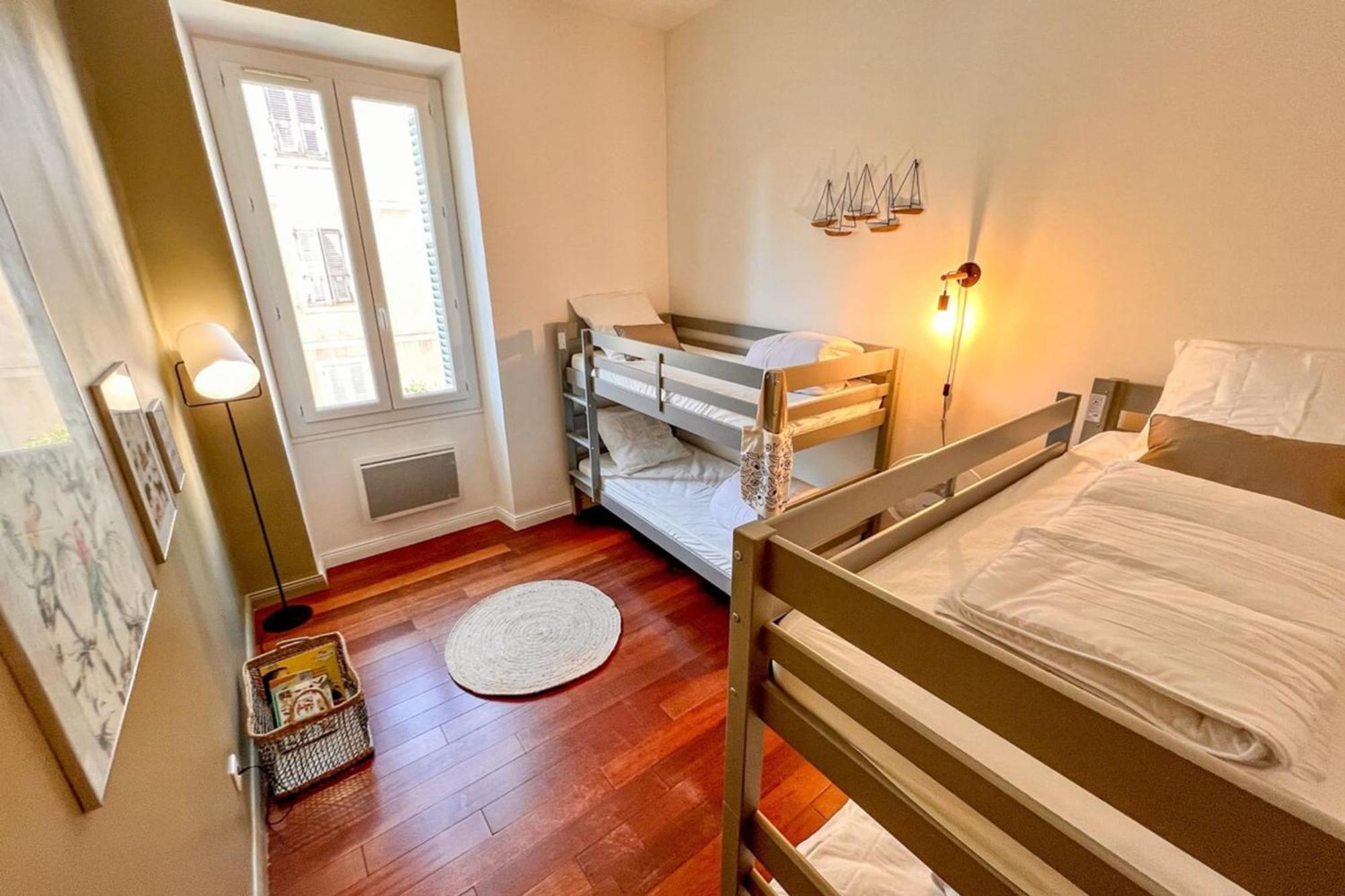 New! ALBA, central, mer à 50m, wifi - Ajaccio Ajaccio  Exterior foto